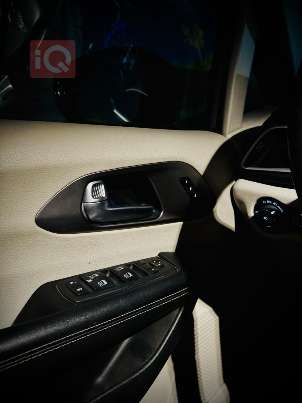 كرايسلر باسيفيكا